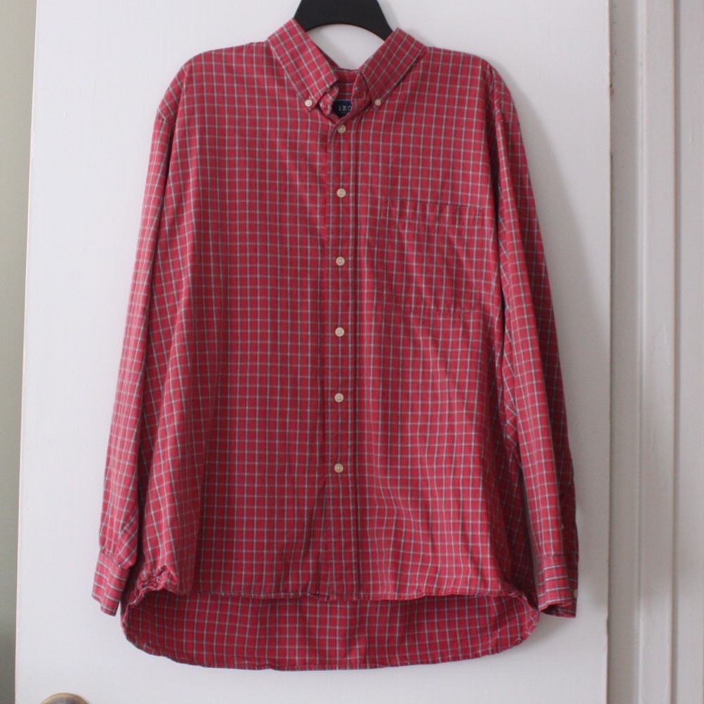 🆕LISTING: IZOD BUTTON DOWN